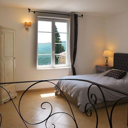 Casale Lucrezia Bed & Breakfast Cagnano Exterior foto