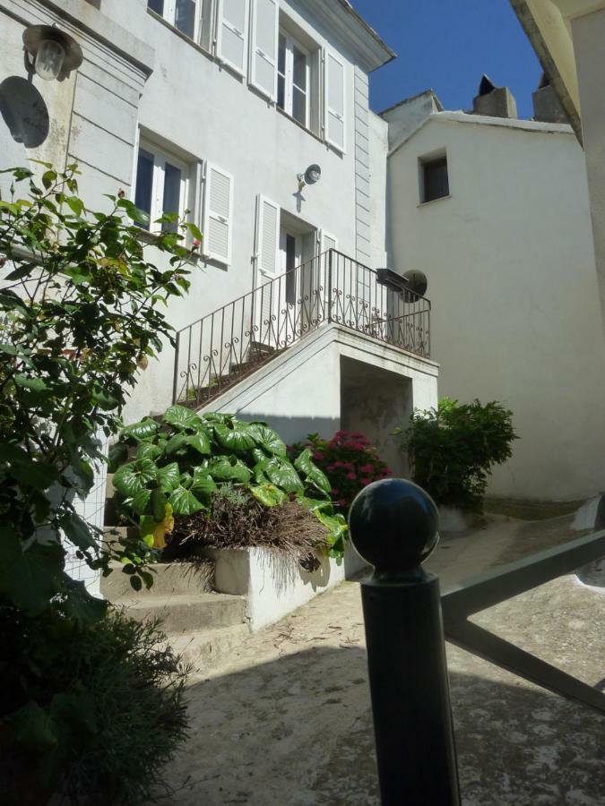 Casale Lucrezia Bed & Breakfast Cagnano Exterior foto